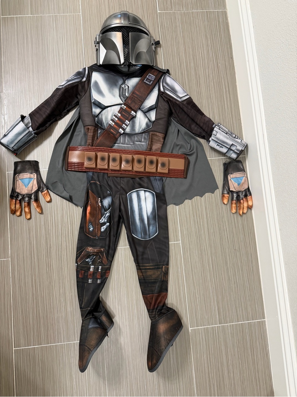 Rubies Star Wars Mandalorian costume size small